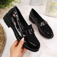 Półbuty damskie lakierowane slip on czarne s.barski