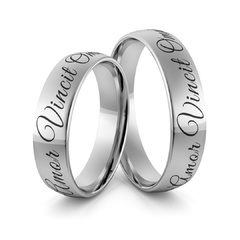 Obrączki srebrne z sentencją amor vincit omnia i czarną emalią - wzór ag-369