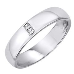 Staviori obrączka. 2 diamenty, szlif princessa, masa 0,05 ct., barwa h, czystość si2. białe złoto 0,585. szerokość 4 mm. grubość 1,5 mm.  dostępne inne kolory złota.   