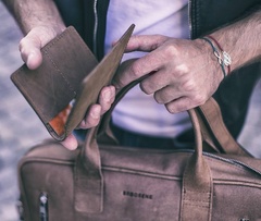 Slim wallet brodrene sw05 super cienki portfel ze skóry czerwony