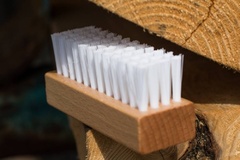 Szczotka do czyszczenia sneakersów tarrago brush