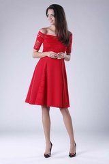 Czerwona wyjściowa sukienka hiszpanka z koronką