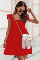 Krótka sukienka na szerokich ramiączkach z falbankmi -  czerwona