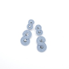 Kolczyki soutache - blado niebieski medium