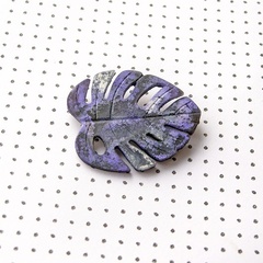 Monstera unikatowa broszka inky purple