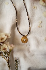 Naszyjnik smokey eyelet