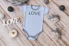 love body z krótkim rękawem terjan - różowy