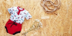 241pa bandito boy parrot body polo z krótkim rękawem marija - papuga