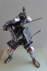 Ronin - srebrna figurka japońskiego wojownika