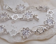 Misawa - srebrna bransoletka z cyrkoniami crystal
